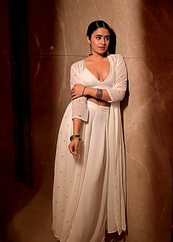 Shobhita Rana